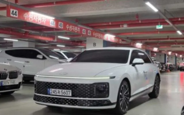 인천중고차구입 그랜저 (GN7) 가솔린 3.5 2WD 매물 사진 13 - 2023/03 40,136km